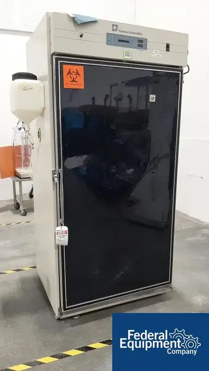 Used Thermo Fisher Scientific Thermo Scientific 3950 Large-Capacity Reach-In CO2 Incubator Incubators Ohio US | Federal Equipment Company 5 #129703