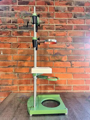 Used CHEMGLASS CHEMRXNHUB BENCHTOP 2-5 LITER GLASS REACTOR SUPPORT STAND Reactors California US | Equipment Lab #1394840