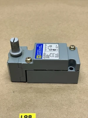 NEW Square D C66B2
