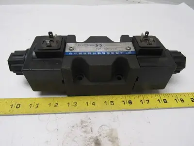 Yuken DSG-03-3C2 3 Position Spring Centered Solenoid Operated Directional Valve