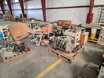 Used _UNKNOWN_ _UNKNOWN_ Circuit Breakers Indiana US | Myron Bowling Auctioneers Inc #1503991