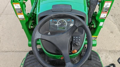USED 2015 JOHN DEERE 3033R