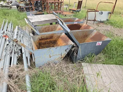 (6) Small Hoppers