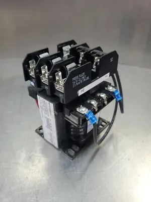 Square D 9070TF50D23 Control Transformer 0.05 kVA Quick-Connect Term Mod. 4E-3
