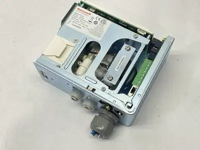 USED HONEYWELL MIDAS GAS DETECTOR W/ MIDAS-E-COX CARTRIDGE