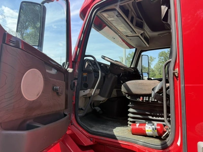 Used 2013 VOLVO VNL Conventional trucks Indiana US | Miedema Asset Management Group #1414634