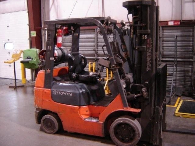 Used TOYOTA  2004 5000 LBS Liquid Propane Forklifts US | Miami Dade Forklift #759161