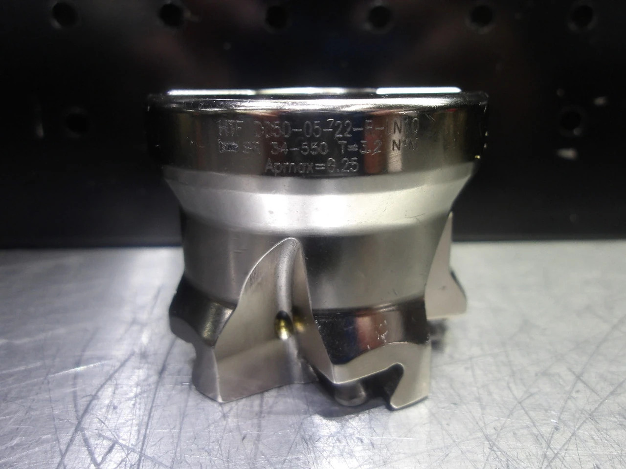Iscar 50mm Coolant Thru Indexable Facemill HTF D050-05-22-R-LN10 (LOC2678B)