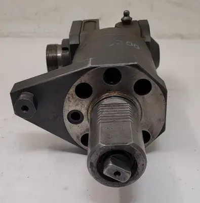 USED MAZAK RIGHT ANGLE TOOL HOLDER