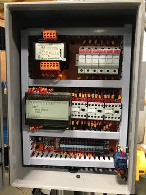 YUWE DM40 Gear Head Drilling Machine