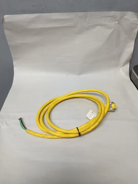 New | in-Stock MENCOM MIN-3FPX-6-R Cable & Wire | Surplus Asset Holdings #1227313
