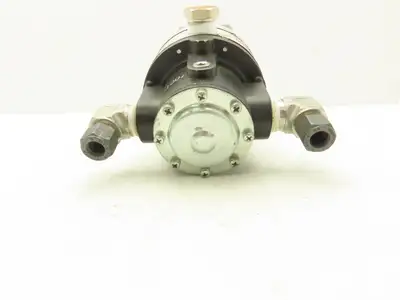 Fairchild T7945-4040604 Electro-Pneumatic Transducer Pressure Regulator 0-30psi