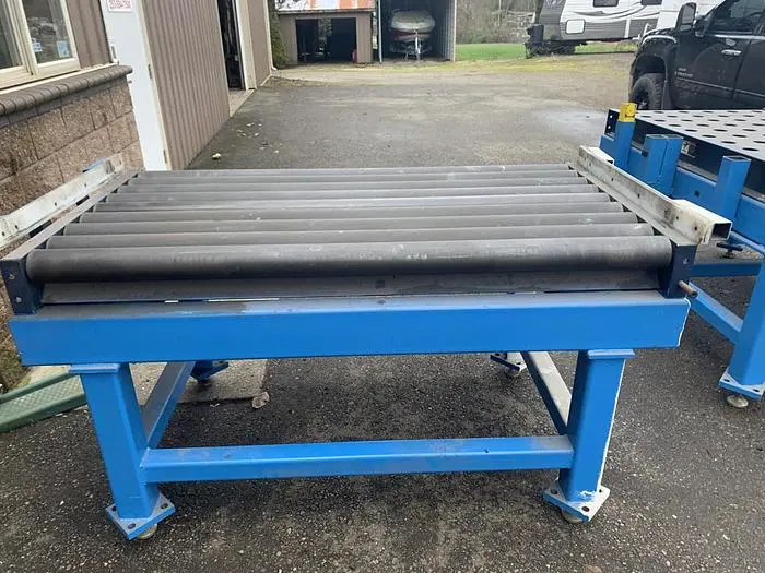 Heavy Duty 4" Roller Conveyor Table 3' Long