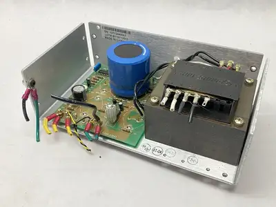 USED POWER ONE DC POWER SUPPLY 12A 5VDC