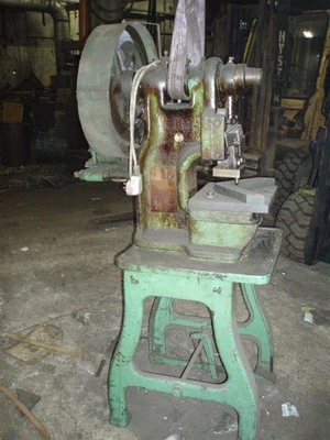 USED DL 5 TON