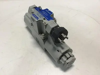 USED TOKIMEC DG4V-3-33C-M-AP7-H-7-52
