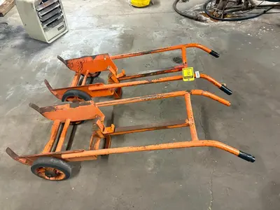 Used _UNKNOWN_ _UNKNOWN_ Drum Lifters Ohio US | Myron Bowling Auctioneers Inc #1504699