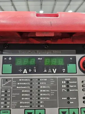 USED 2006 YASKAWA MOTOMAN EA1900N
