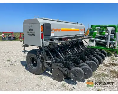 Used CRUSTBUSTER _UNKNOWN_ No-Till Drills Iowa US | Keast Enterprises #1360222
