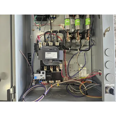 Used 50HP NEMA Size 3 Combination Motor Starter 100 AMP GE Controller