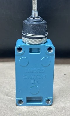 NEW MICROSWITCH 8LS1-L