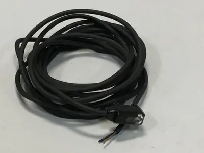 USED OMRON E3T-ST11