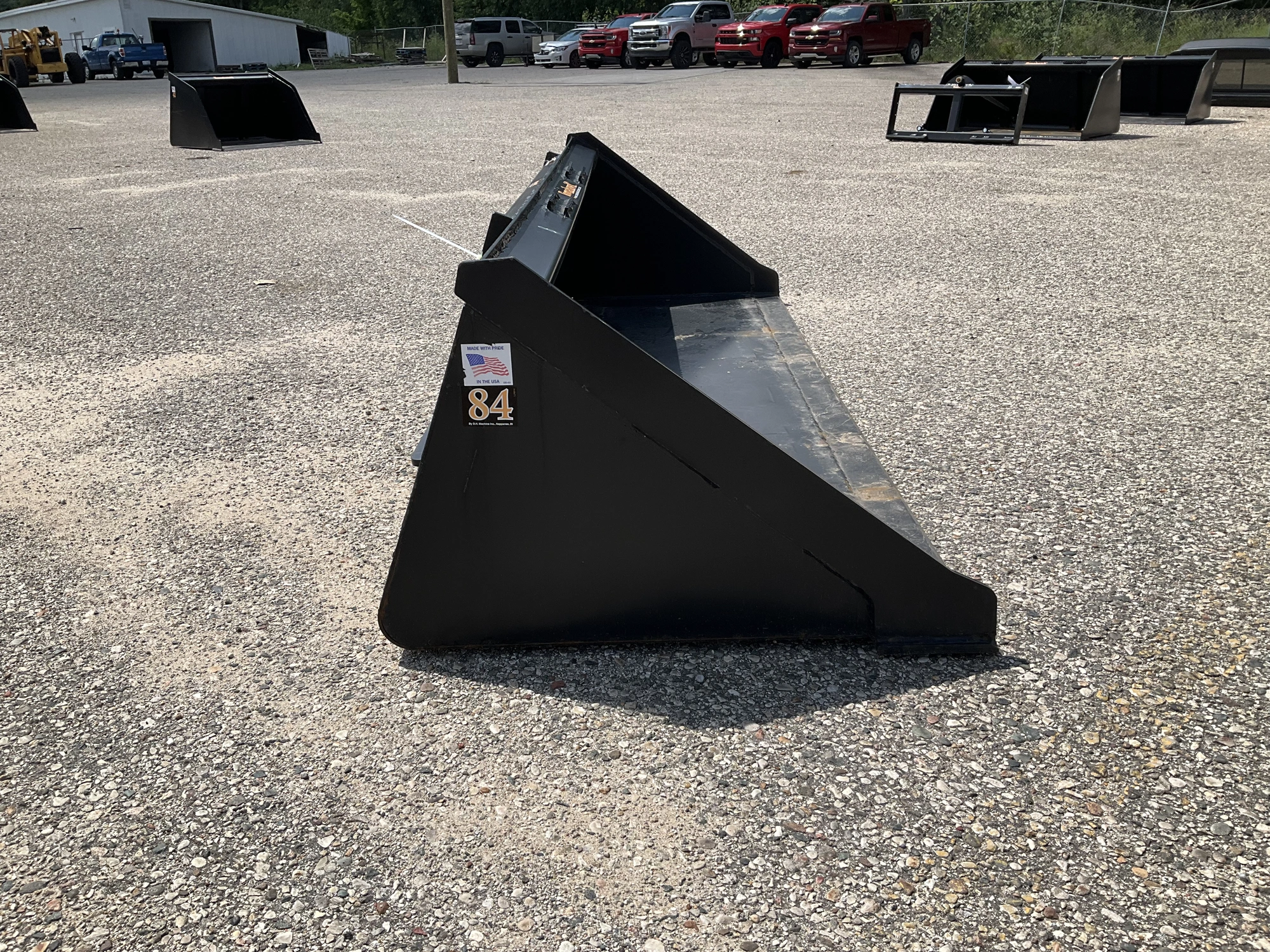 Used TOMAHAWK 84" SMOOTH BUCKET Skid Steer Buckets Michigan US | Miedema Asset Management Group #1342462