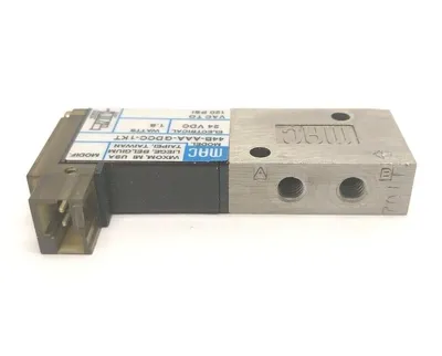 44B-AAA-GDCC-1KT | MAC Valves  Solenoid Operated 4-Way Poppet Valve 24V 10-32 Ports - Used