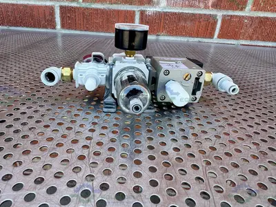 Used SMC AW20-02-A  FILTER REGULATOR 0.05-0.7MPA W/ SMC PNEUMATIC / SOLENOID  VALVE Regulators California US | Equipment Lab #1278806