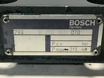 USED BOSCH 0 810 060 070