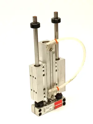 DLT-10-L-B-4 | Destaco  Robohand Internal Air Cylinder Linear Thruster Slide - Used