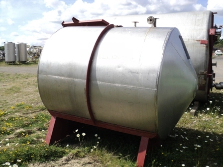 Used _UNKNOWN_ 3500 LITRE Stainless Steel Tanks New Jersey US | Perry Equipment #120884