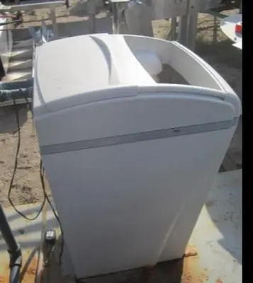 USED WATER BOSS 900