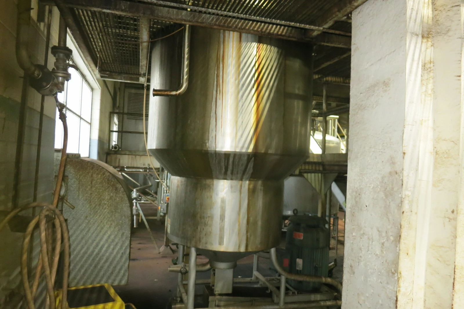 600 Gal Stainless Liquifier Rework Mix Tank, 40 HP Drive