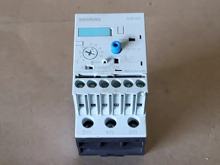 Used SIEMENS 3RB2026-2QB0 Misc Electrical & Power Parts British Columbia CA | Lenmark #294582