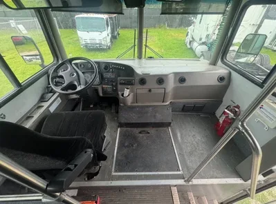 USED 2012 FREIGHTLINER M2 106