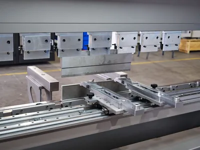 PIONEER Forge 35020 Press Brakes | Pioneer Machine Sales Inc. (16)