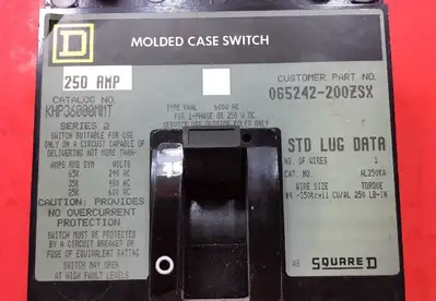 SQUARE D BREAKER 250 AMP 600 VAC 250 VDC 3 POLE KHP36000MMT SERIES 2 4E-4