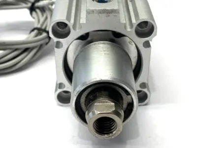 Used SMC Pneumatic Swing Clamp Cylinder 40mm Bore 10mm Clamp Stroke Pneumatic Cylinders Michigan US | Maverick Industrial Sales #1419231