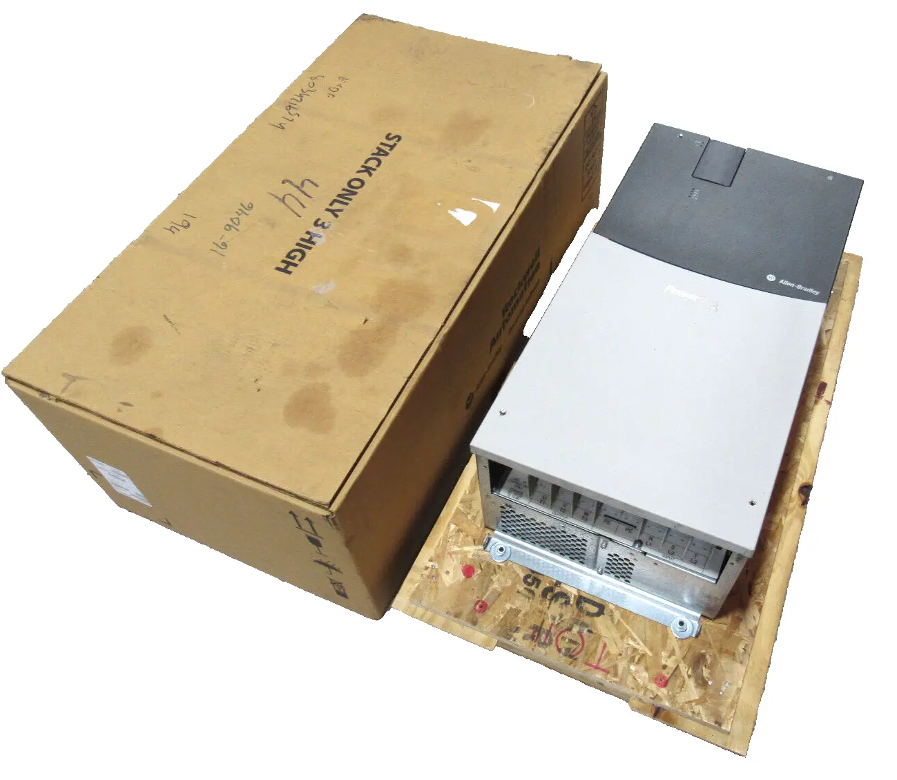 REFURBISHED ALLEN BRADLEY 20DD156A0EYNACASE POWERFLEX 700S SER.A