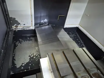 2012 HYUNDAI WIA F400 Vertical Machining Centers | Toolquip, Inc. (21)