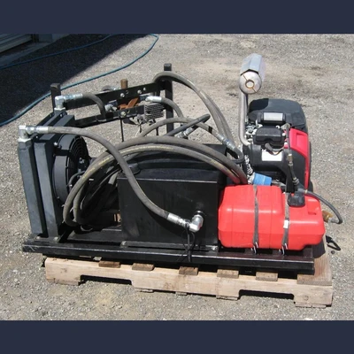USED 2019 RED RHINO CRUSHERS 2000