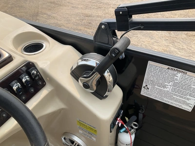Used 2018 SYLVAN MIRAGE 8522 CRUISE LZ Boats (Misc) Michigan US | Miedema Asset Management Group #1304658
