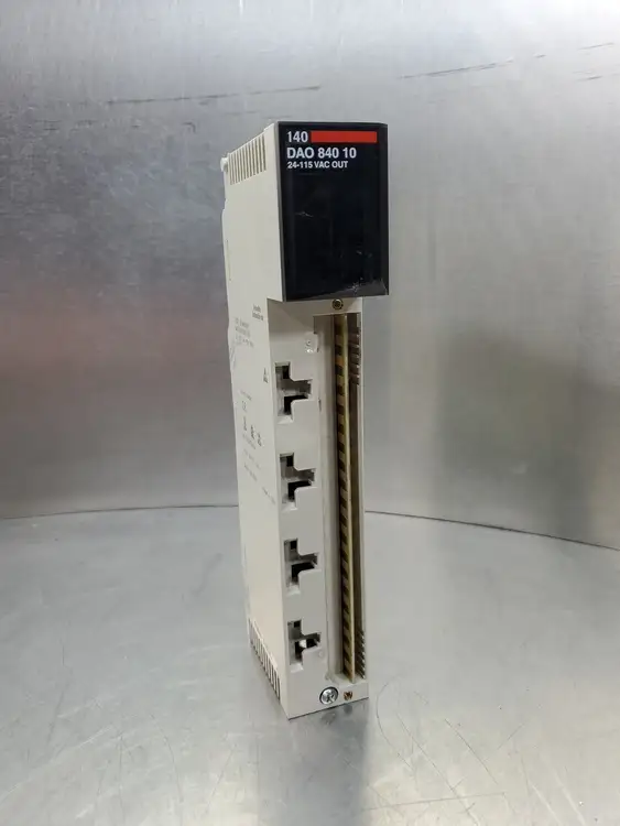 Used Schneider Electric 140DAO84010 PLC Input & Output | Palmetto Automation #1150944