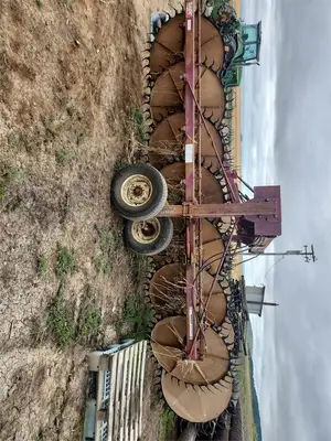 USED 2004 DARF 930