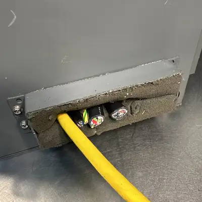 R-30ia Controller A05B-2551-B160 (Fanuc 200ic Industrial Robot) (BIN-1.6.5)