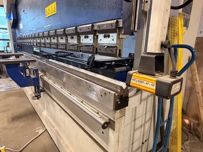 2022 MVD C 220-3700 CNC Press Brakes | CNC Pro Equipment (4)