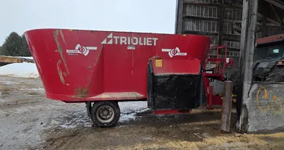 TRIOLIET SOLOMIX 2-2000L Feed Mixers | Iron Listing (3)