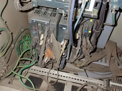 USED YASKAWA MOTOMAN MH6