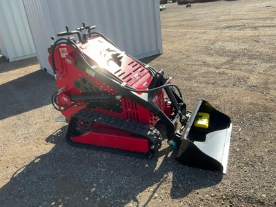 Used 2026 SDLANCH SSL60 Skid Steer Loaders Michigan US | Miedema Asset Management Group #1579179